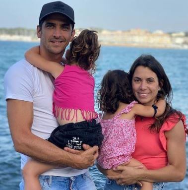 Gerard Moreno with his wife Nuria Moreno and children.